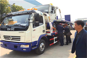 霍城汽车道路救援拖车价格